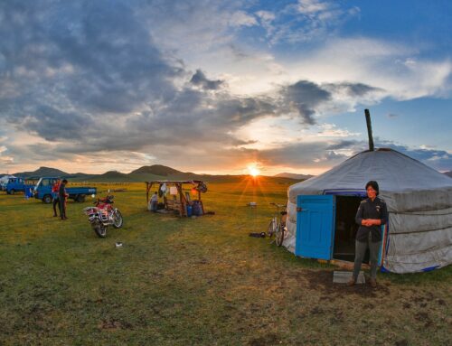 Sur les traces des nomades : itinéraires oubliés pour un voyage à moto en Mongolie